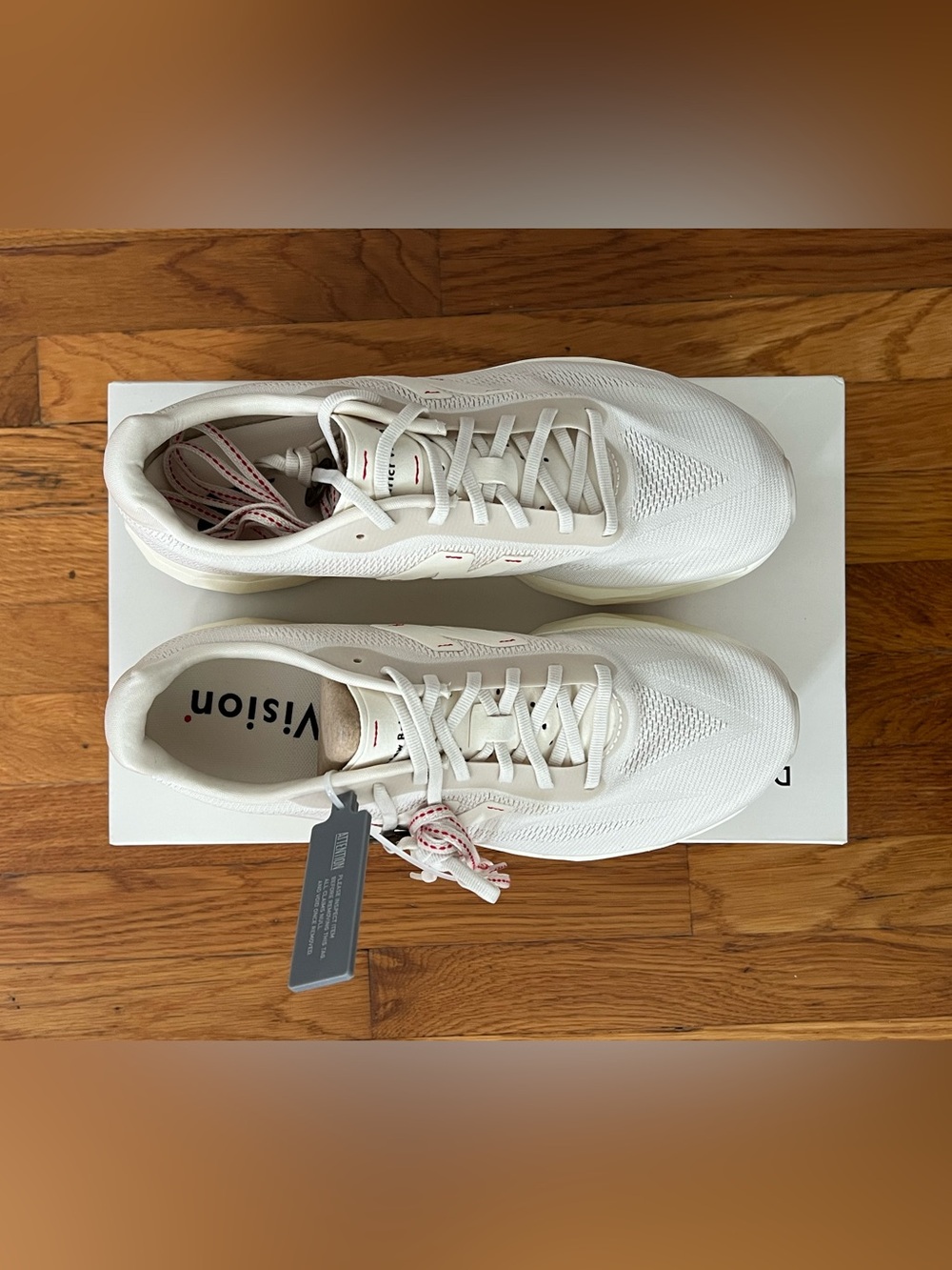 District Vision x New Balance Women's Super Comp Elite, Linen, US 10, EU 41.5
